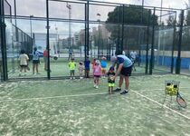 Més de 250 jóvens trien l'esport a Peníscola per al seu oci estival 