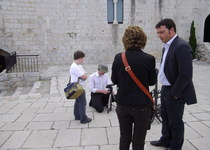 Una productora inglesa rueda en Peñíscola parte de su roadtrip en 3D