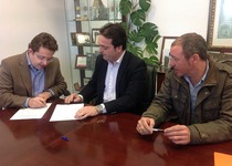 El Ayuntamiento de Peñíscola firma un convenio de colaboración con la residencia concertada de la tercera edad ubicada en el municipio