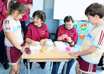 El Peixet School prepara una jornada solidaria