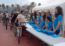 Las bicicletas inundan las calles de la Ciudad en el Mar en sus Fiestas