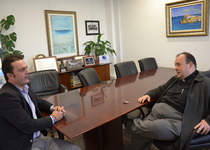 Peñíscola prepara los oficios religiosos de estas fiestas con el párroco que sustituye temporalmente a Mossen Manel