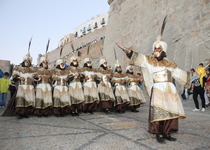 Peñíscola pone el broche final a sus Fiestas Patronales con el majestuoso desfile de Moros y Cristianos