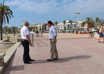 El Ayuntamiento de Peñíscola mejora la accesibilidad del Paseo Marítimo