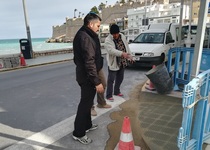 Peñíscola ultima nuevas mejoras en la vía pública para facilitar la movilidad antes del inicio de la temporada turística