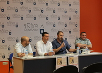 Sergi Cambrils presenta en Peñíscola "Tropecientas Trompas"