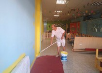 La Brigada de Obras y Servicios realiza mejoras en las instalaciones de la Ludoteca 