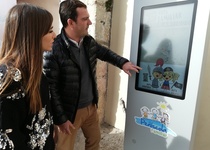 Peñíscola presenta su nueva señalización orientada al turismo familiar